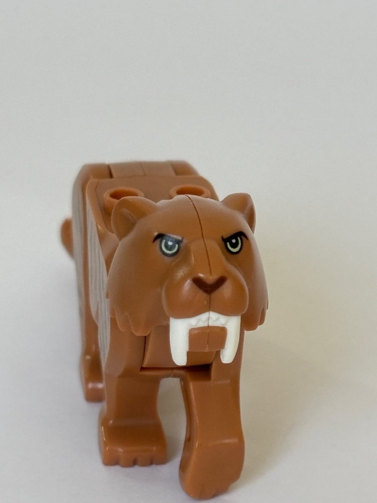 LEGO Sabre Tooth Tiger Authentic Minifigure City 60193 Arctic Saber Tooth Figure