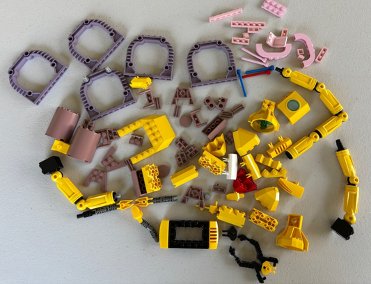 LEGO Vintage Parts Lot of 80 from Aquanauts Aquazone and other Vintage sets (#B)