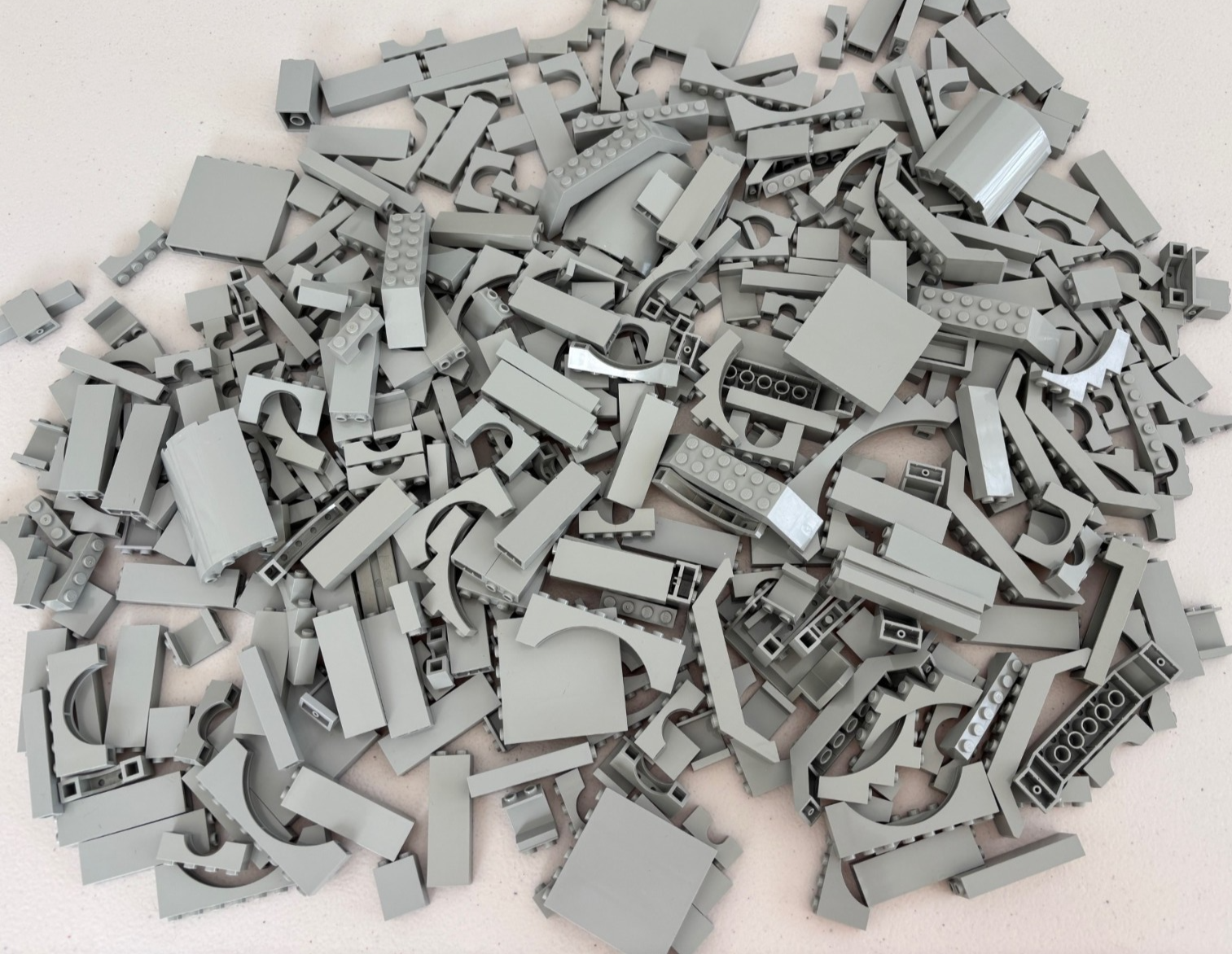 LEGO Lot of 50 Old Light Gray Castle Random Mix Arch Arches Walls Bricks Pillars