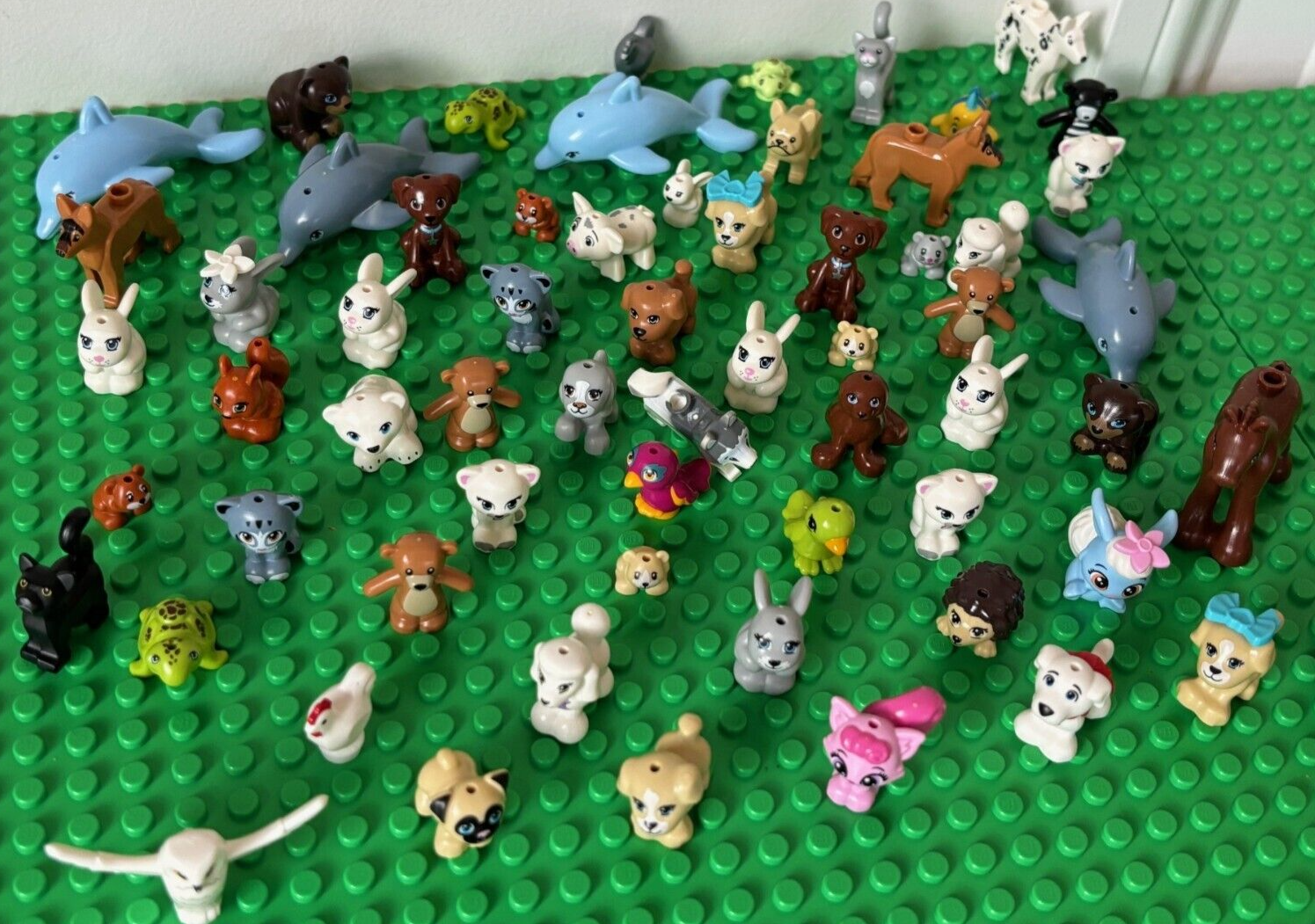 SHIPS FREE!! Lego LOT OF 12 Animal Figures Random Surprise Cat Dog etc Animals