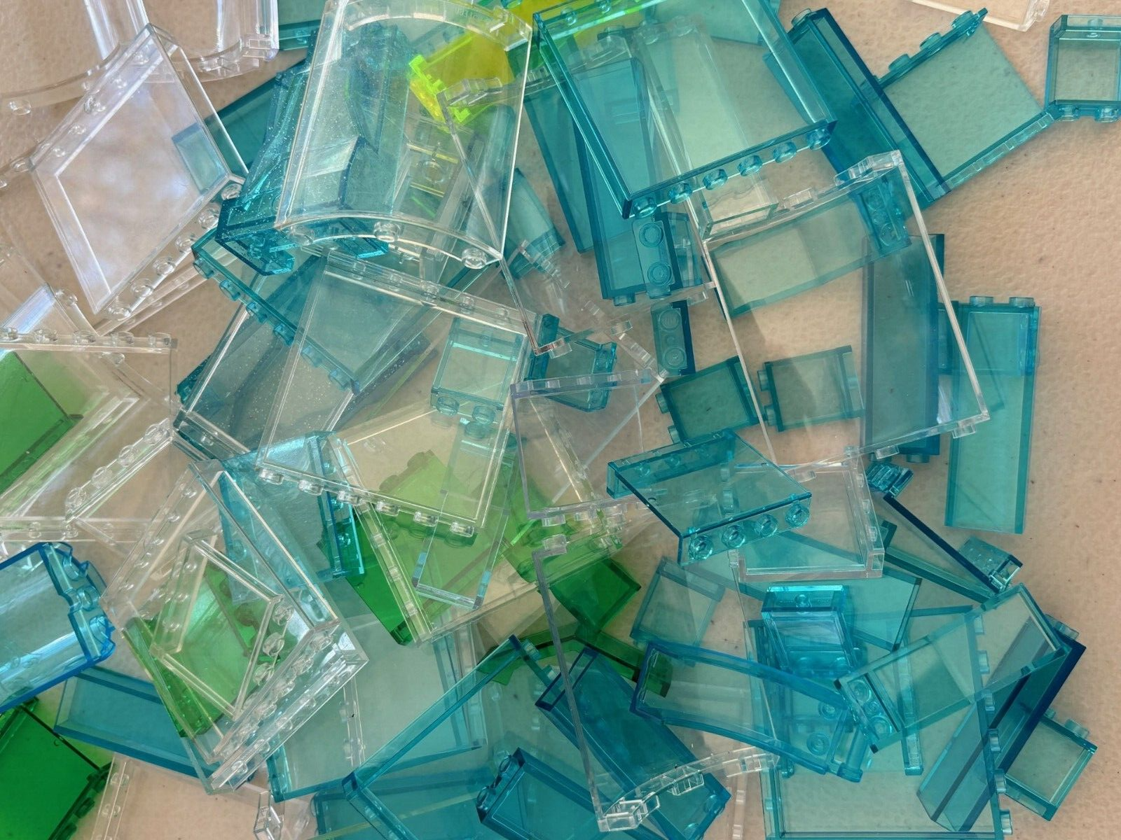 LEGO LOT OF 50 LARGE TRANSLUCENT PARTS WALL PANEL CYLINDER ROCK & MORE BIG PARTS