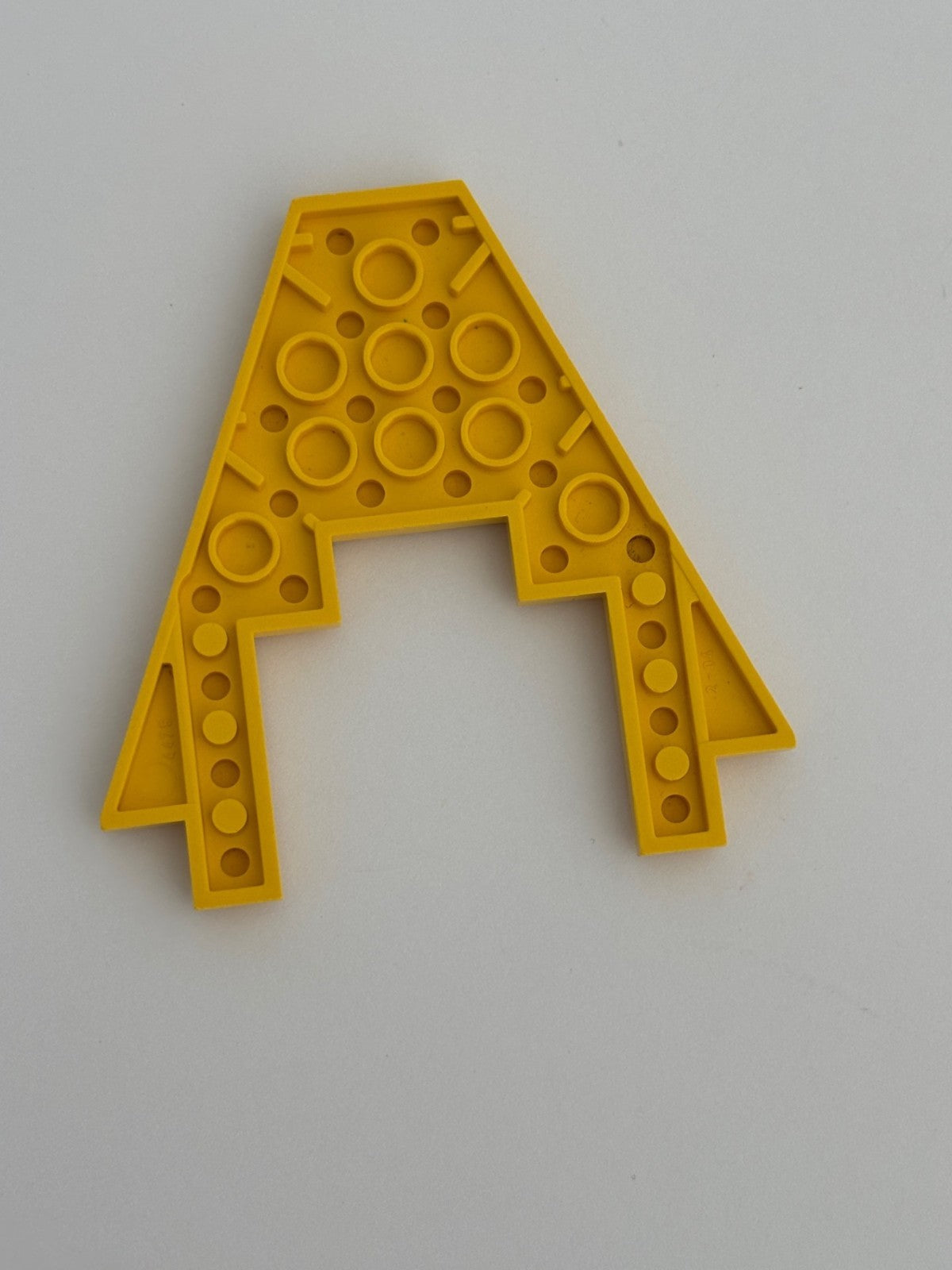LEGO 1980s Pirate Yellow Wedge, Plate 8 x 8 4475 For Ships Barracuda, Clipper