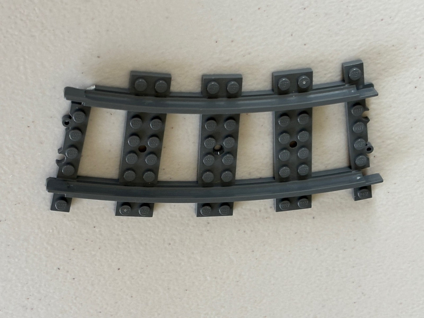 LEGO Train Tracks 10 pcs 53400 Curved + 4 pcs 17275 Straight Tracks Total of 14