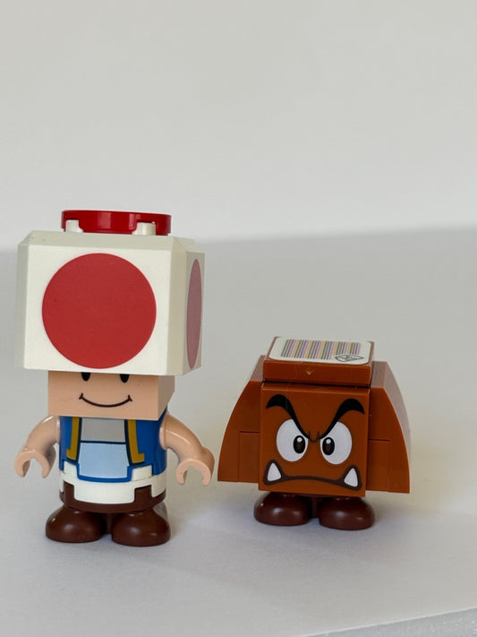 LEGO Toad Happy Super Mario Minifigure mar0010 with Goomba Excellent
