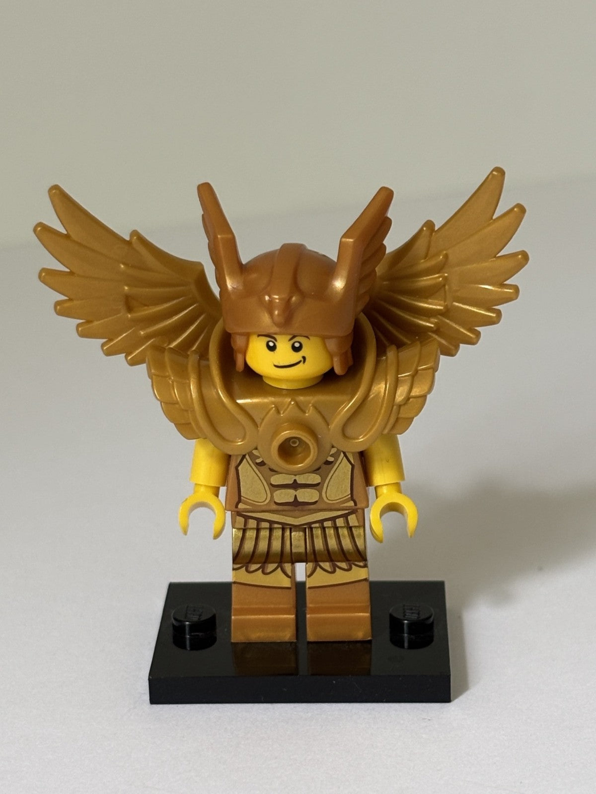 LEGO SERIES 15 FLYING WARRIOR 71011 Minifigure golden angel (different face)