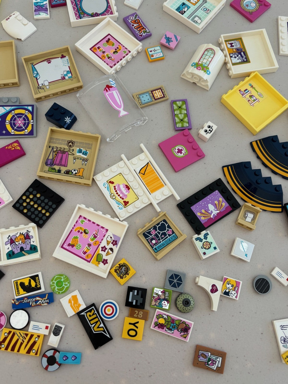 LEGO HUGE LOT of 150 Decorated Stickers Sticker Printed BRICK TILES (Lot 7)