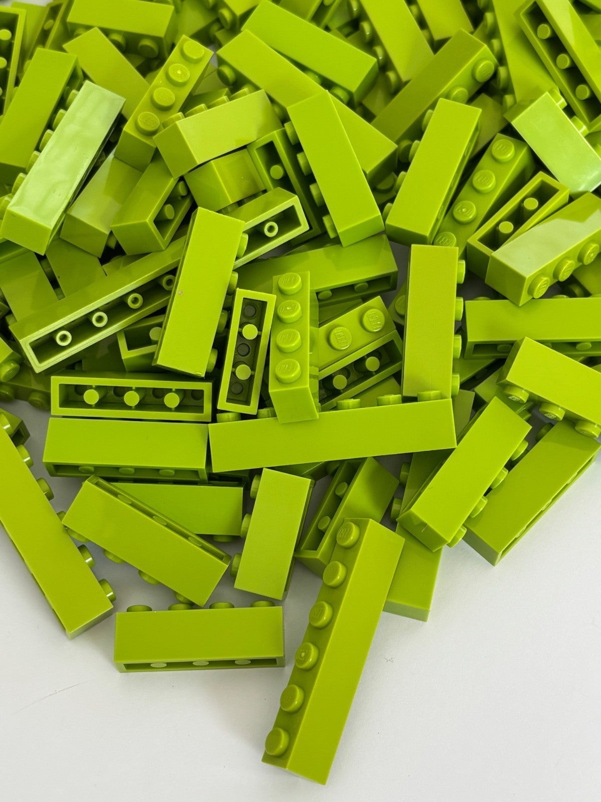SHIPS FREE!! LEGO LIME GREEN BIG BRICK LOT OF 25 PIECES 1X3 1X4 1X6 PARTS RARE