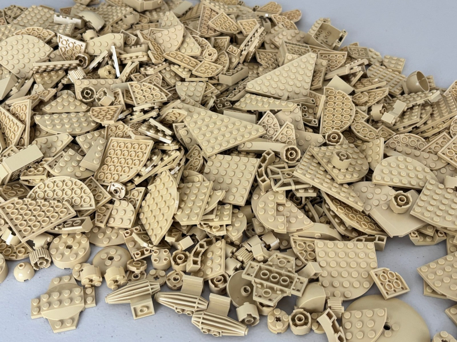 SHIPS FREE!! LEGO BULK LOT 100 TAN WEDGE WING CORNER PLATES STAR WARS