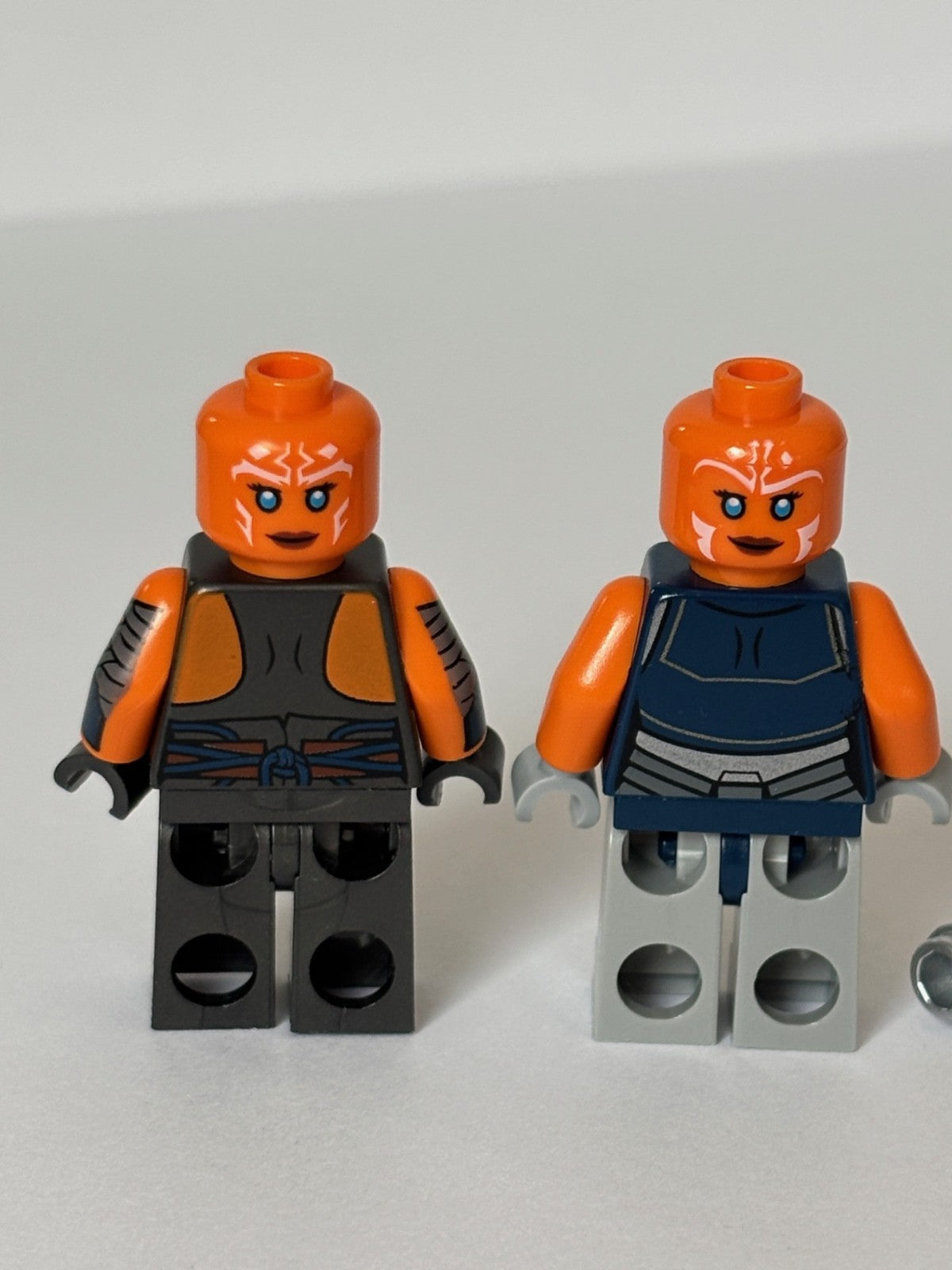 LEGO Star Wars Ahsoka Tano Minifigure Lot of 2 different ones Great!