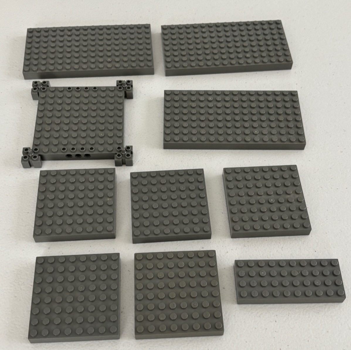 LEGO 10 Pieces Dark Gray Brick Thick Base Plates 8x16 8x8 Studs etc Castle (lotB