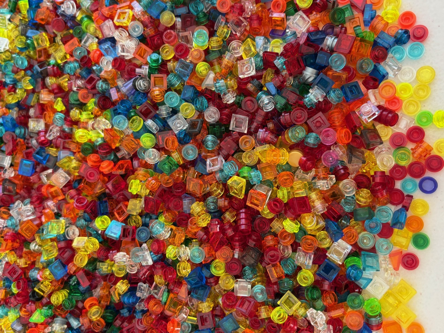 LEGO LOT 300 TRANSLUCENT 1x1 Round Square Plate Stud Dot Dots 4073 3024 Parts
