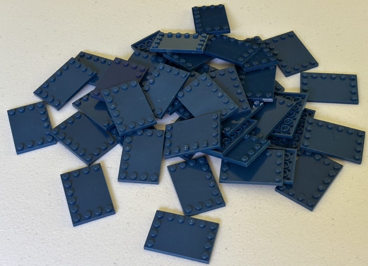 LEGO Tile, Modified 4 x 6 with Studs on Edges 6180 DARK BLUE LOT OF 40 PARTS