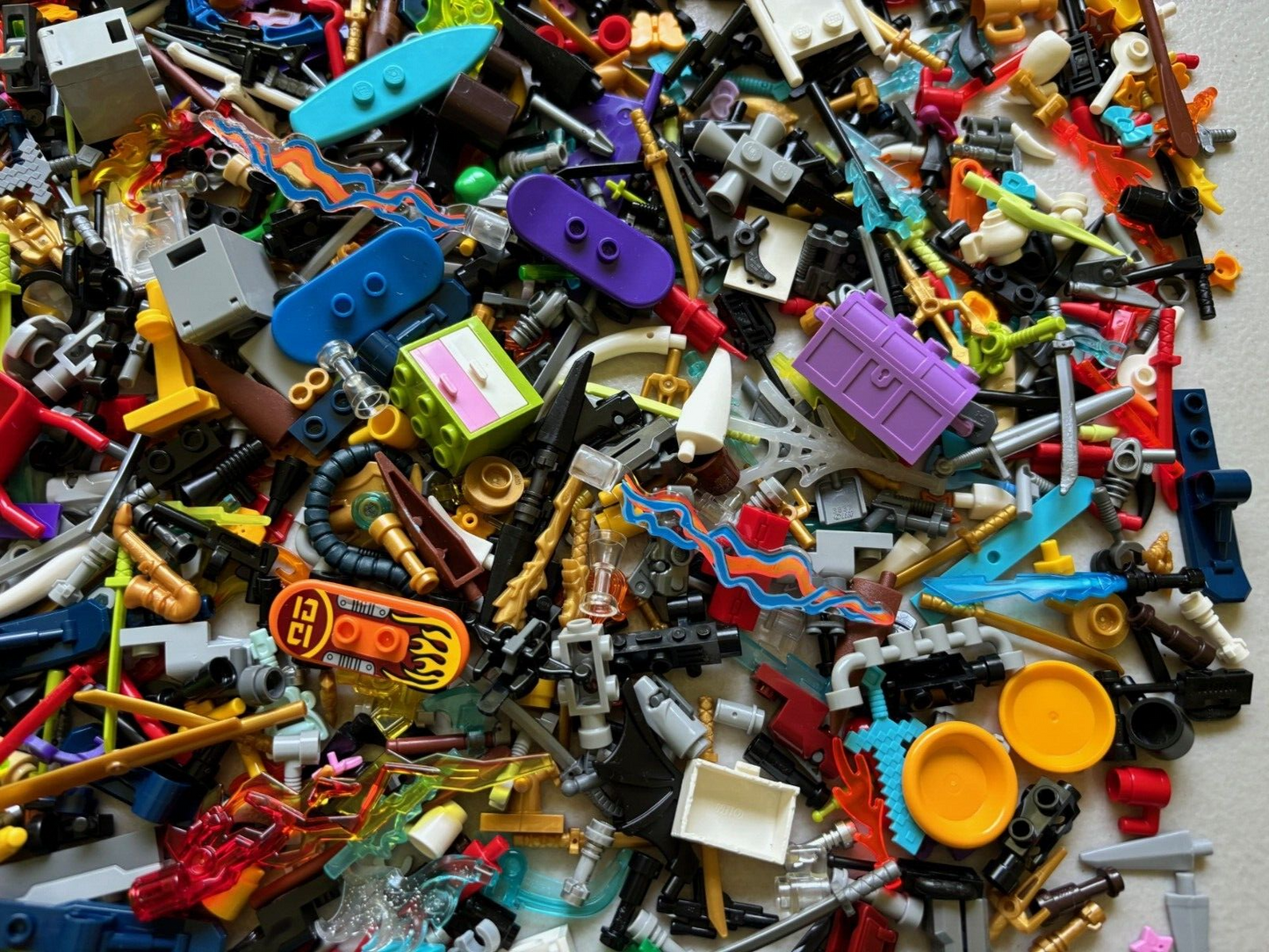 LEGO Minifigure Accessories Lot of 125 + Random Tools Weapons, Food, Guns, Wands