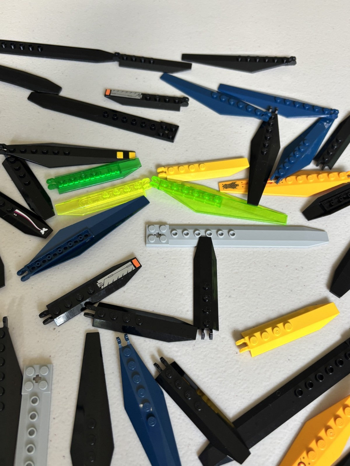 LEGO Lot of 59 Helicopter blades Rotor 65184 57906 etc Mixed Parts