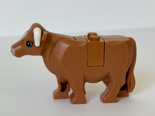 LEGO Medium Nougat City Barn Farm Cow Animal With Small Short White Horns