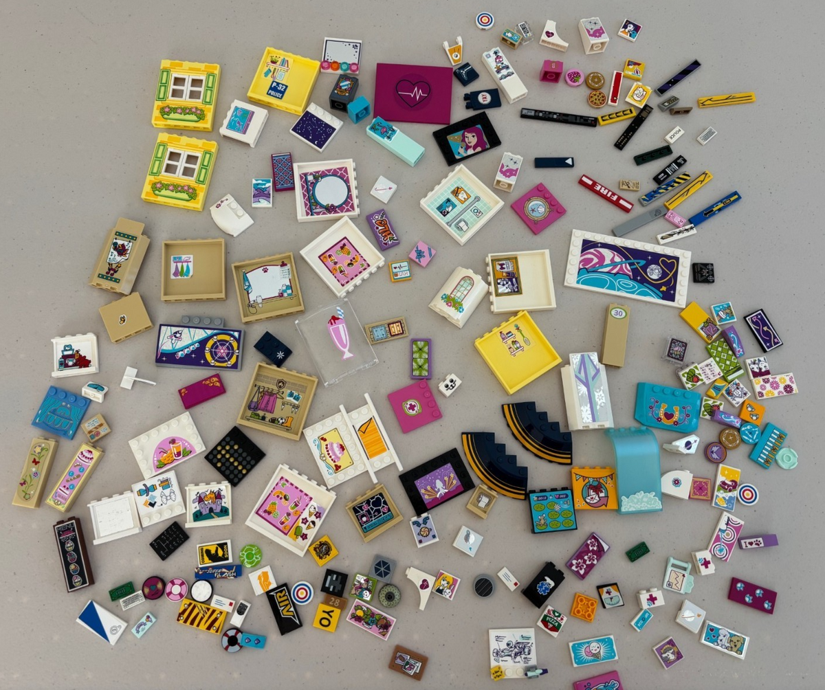 LEGO HUGE LOT of 150 Decorated Stickers Sticker Printed BRICK TILES (Lot 7)
