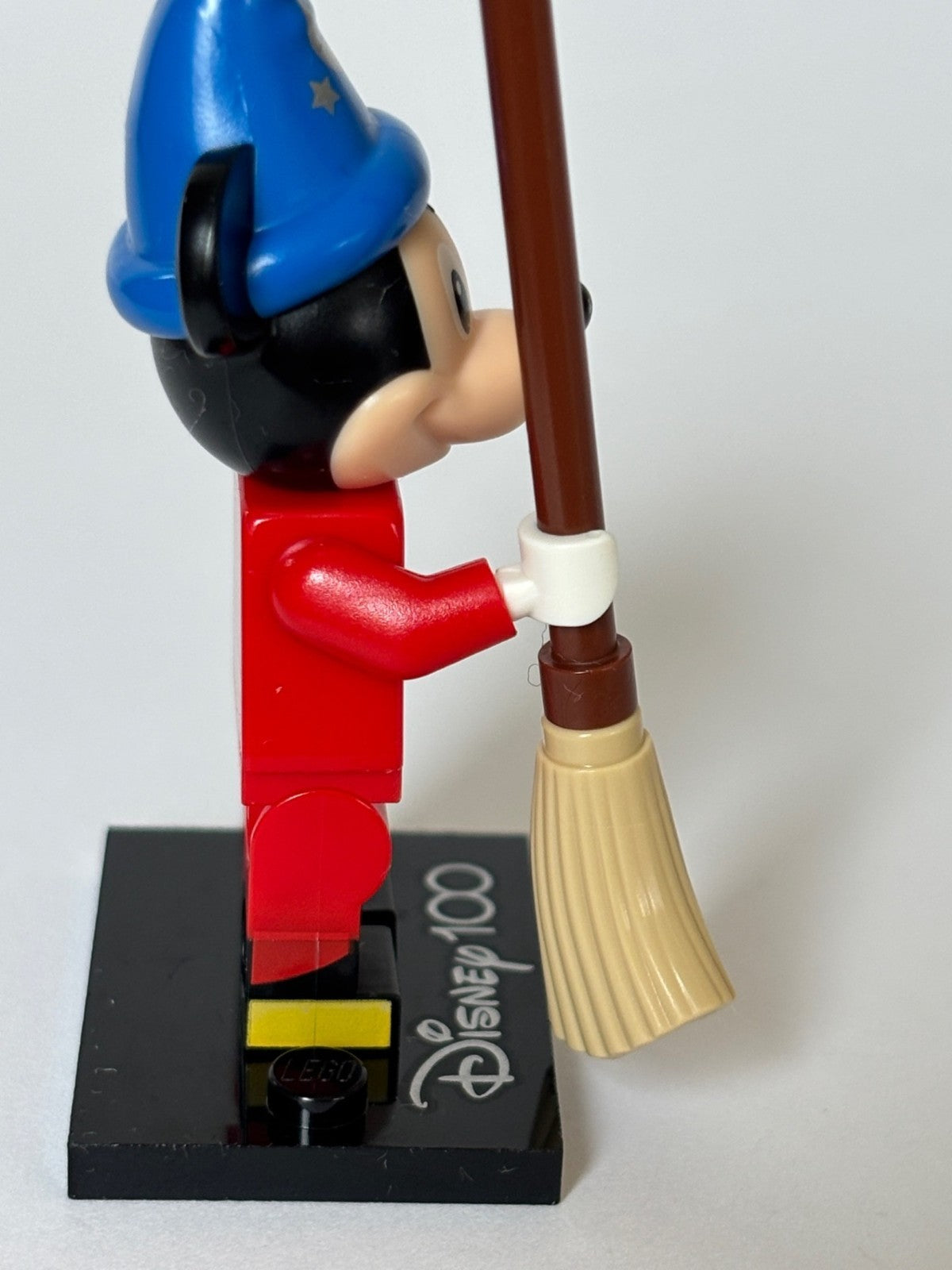 LEGO 71038 Disney 100 Minifigures Sorcerer's Apprentice Mickey Mouse