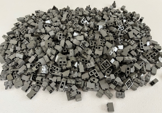 SHIPS FREE!! LEGO OLD DARK GRAY BRICK 1X2 MIXED LOT (200) PARTS 3004 etc