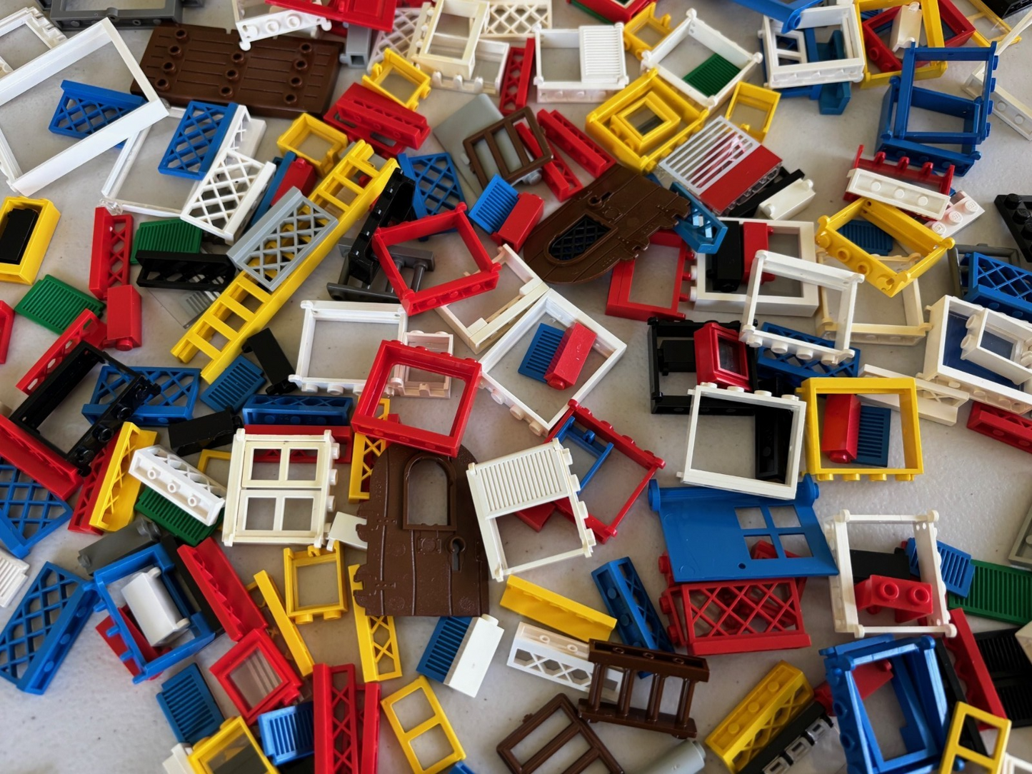 LEGO VINTAGE Windows Doors Fences Shutters Pirate 1 lb Lot as Pictured (Lot 1)