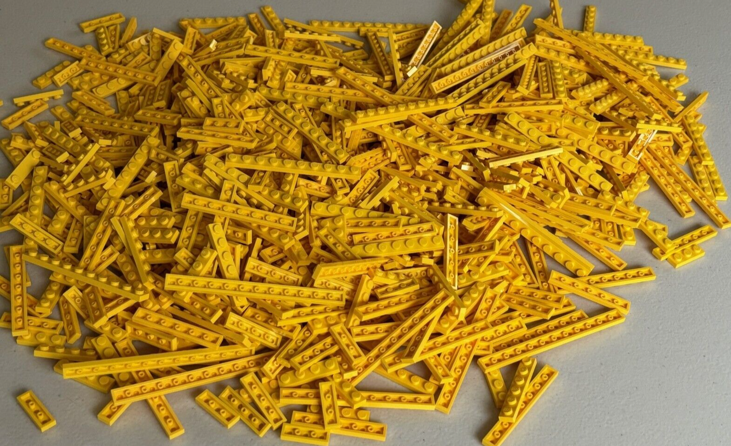 SHIPS FREE LEGO LOT (100) YELLOW BIG PLATE PLATES 1X3 1X4 1X6 1X8 1X10 1X12 MIX