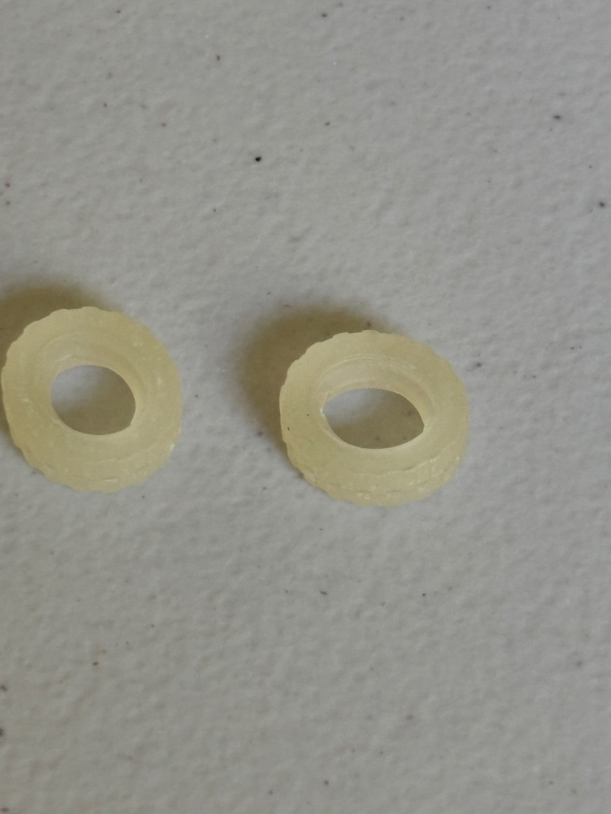 LEGO~Sports Minifigure Stand Lot of 13 Tan Basketball Streetball Vintage 2 Tires