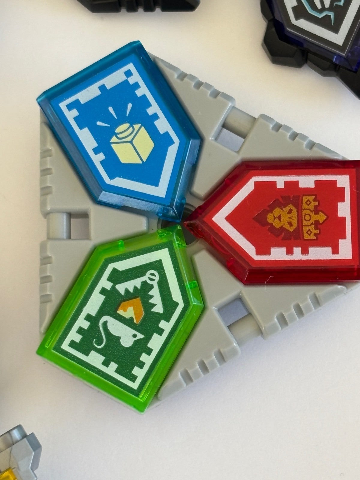 LEGO Nexo Knights Large Lot Power Shield Holders And Removable Plates