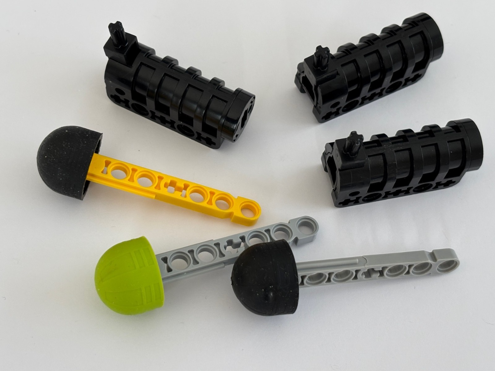 LEGO Technic Lot of 3 Black Launcher Cannon 57029 & 3 Projectile Arrow Dart (#4)