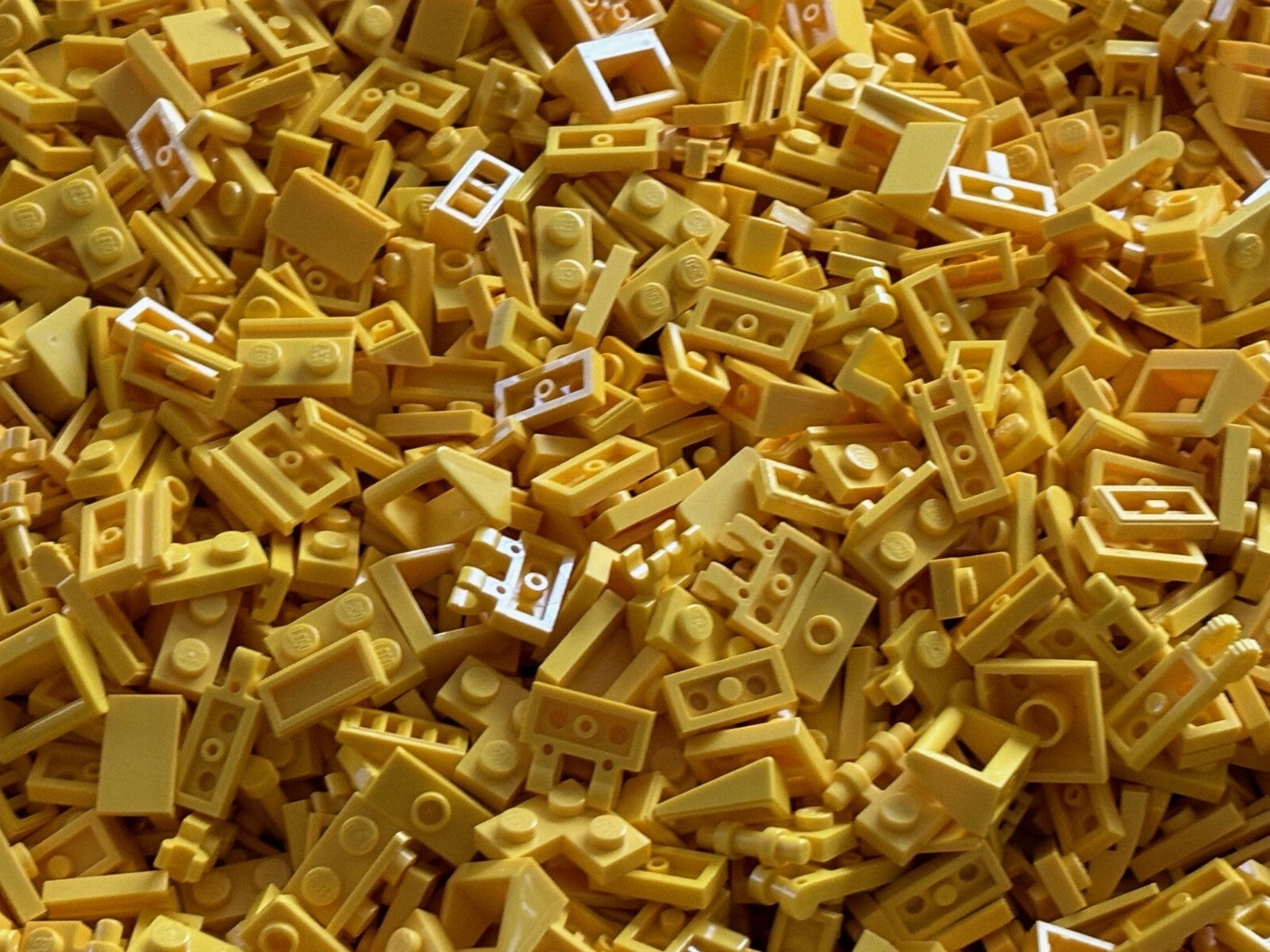 SHIPS FREE Lego Lot (200) YELLOW 1x2 Plate Tile Grill Handle Technic Parts Mix