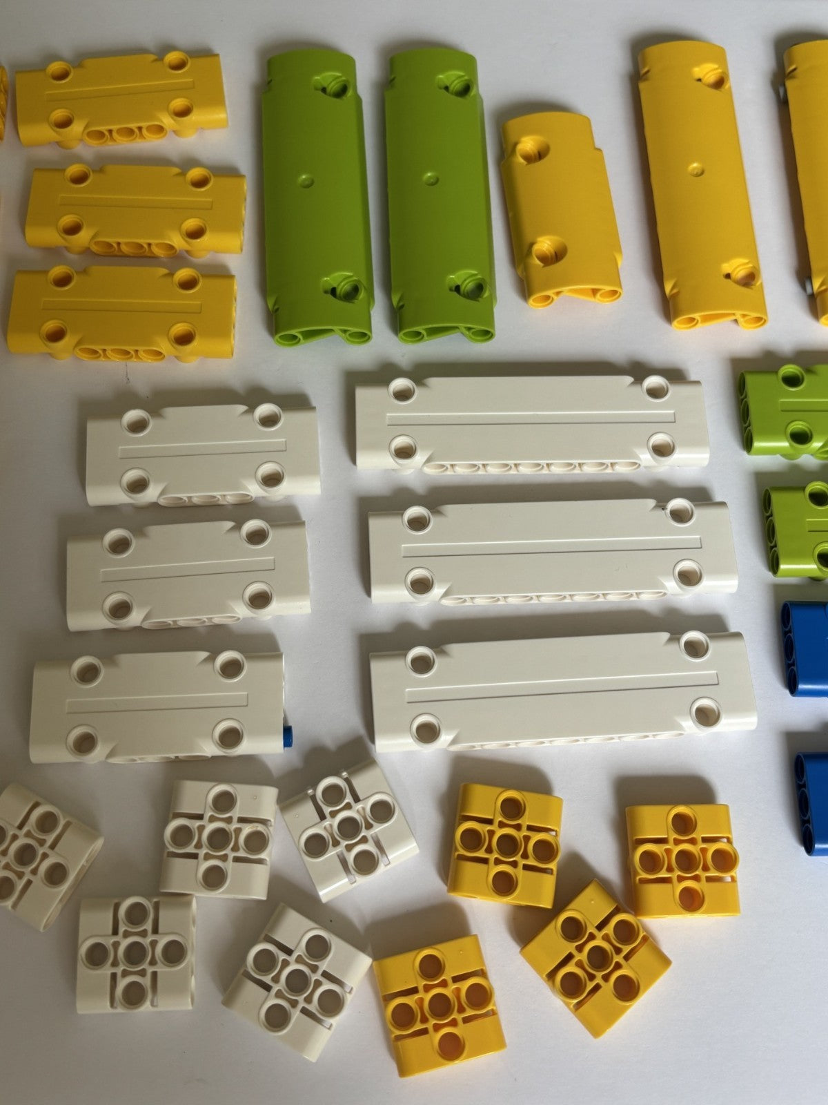 LEGO Technic Lot of 37 Technic Panel Plate & More 62531 15458 39793 71709