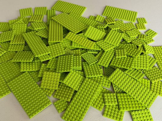 SHIPS FREE!! Lot of 15 LEGO LIME GREEN Random Baseplates Base Plate Mixed Sizes