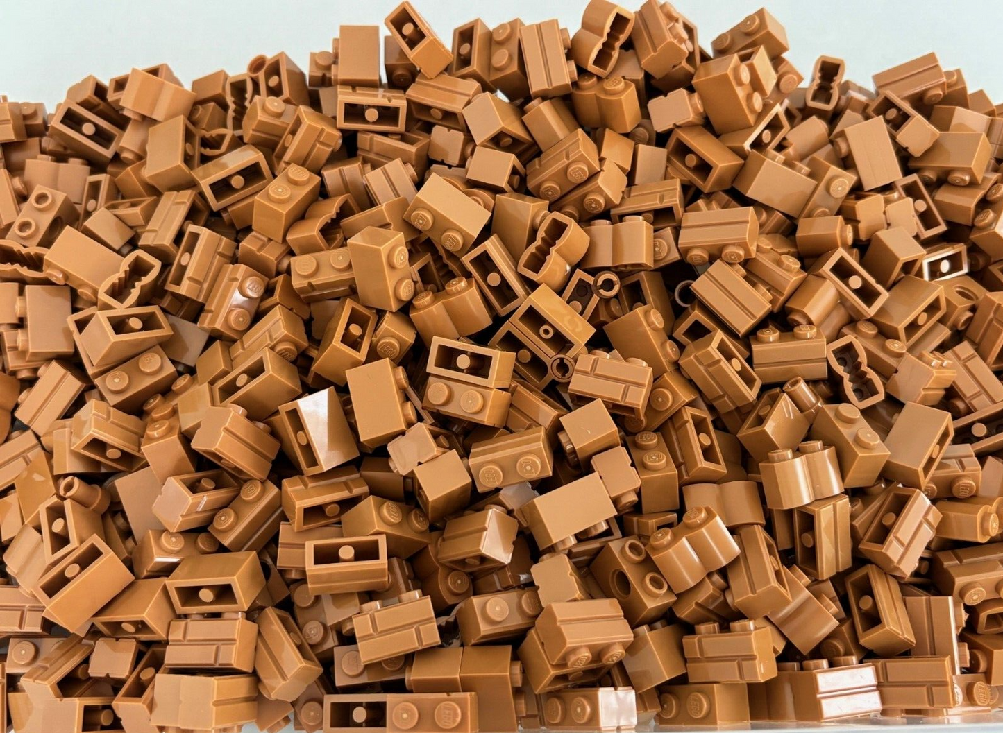 SHIPS FREE!! LEGO MEDIUM NOUGAT BRICK 1X2 MIX LOT of 100 PARTS 98283 MASONRY LOG