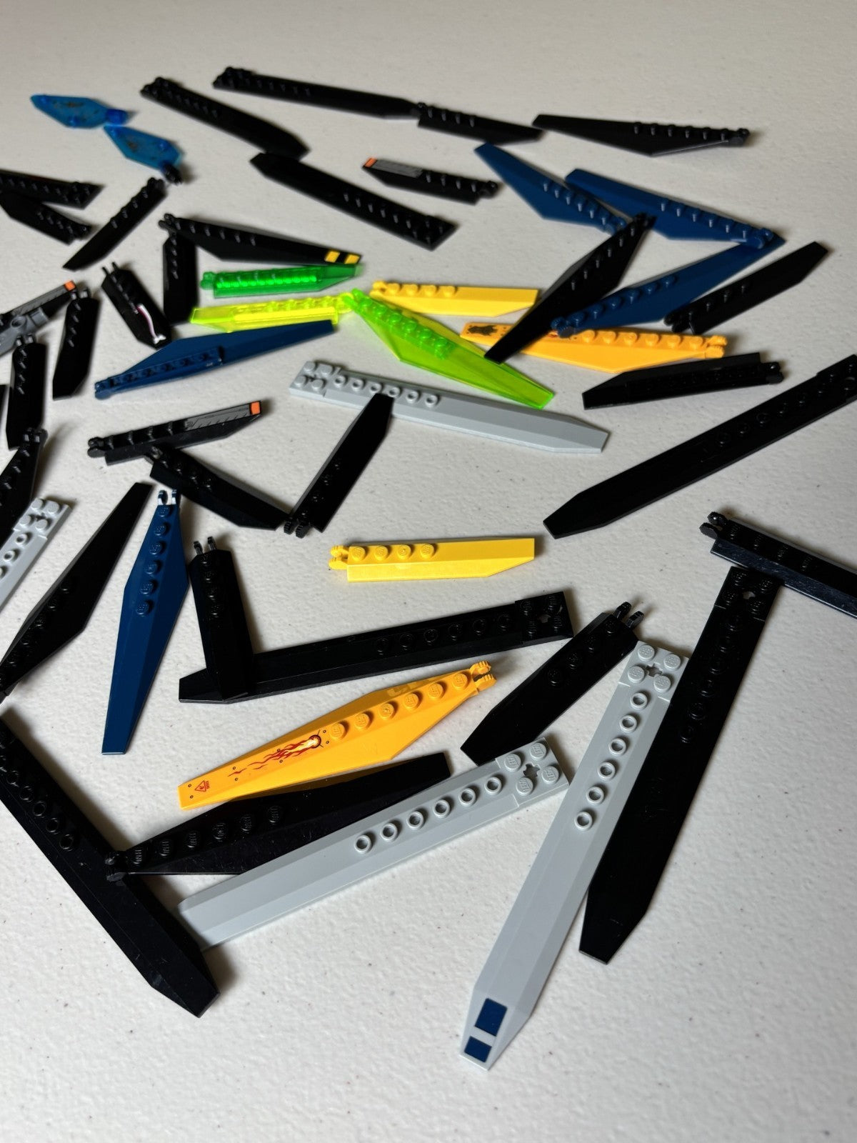 LEGO Lot of 59 Helicopter blades Rotor 65184 57906 etc Mixed Parts