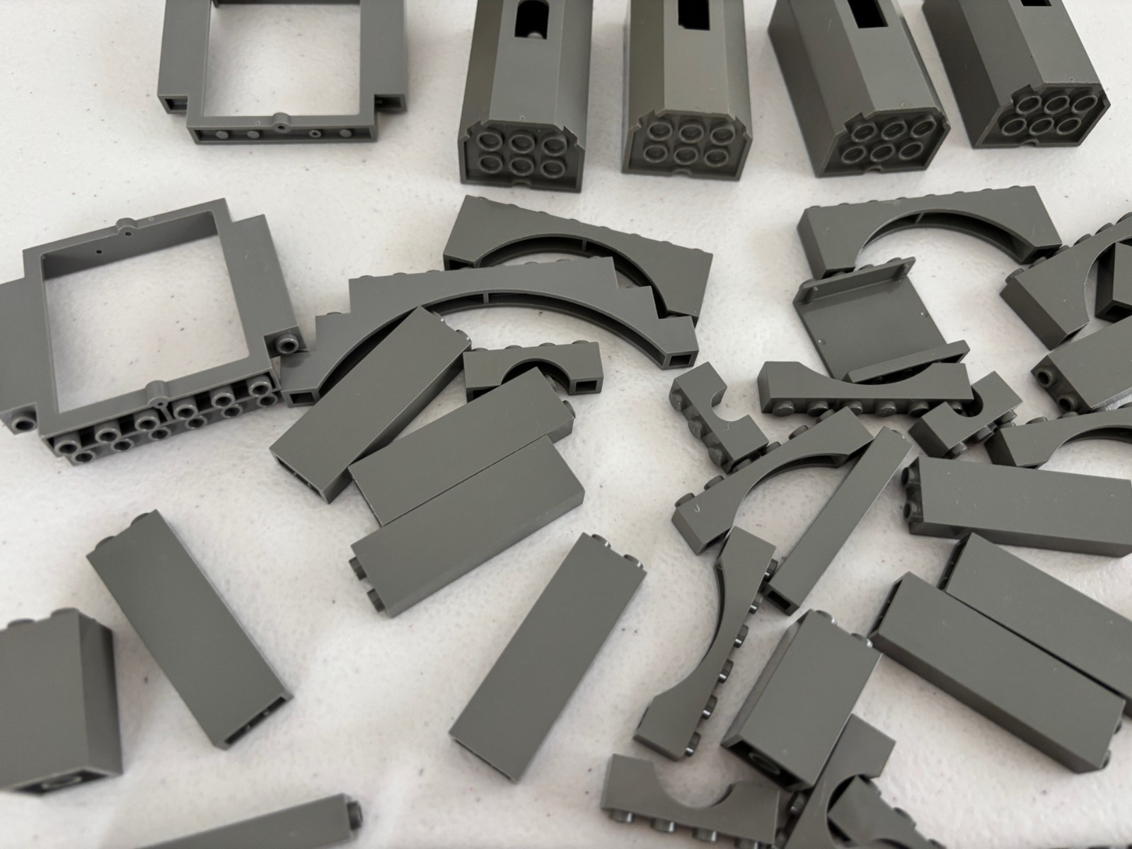 LEGO OLD DARK GRAY  Lot of 50 CASTLE ARCHES TURRET ROCK WALL PANEL LURP BURP (B