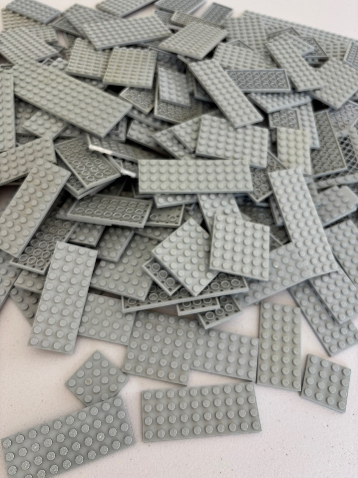SHIPS FREE!! Lot of 25 LEGO OLD LIGHT GRAY Random Size Baseplates Base Plates