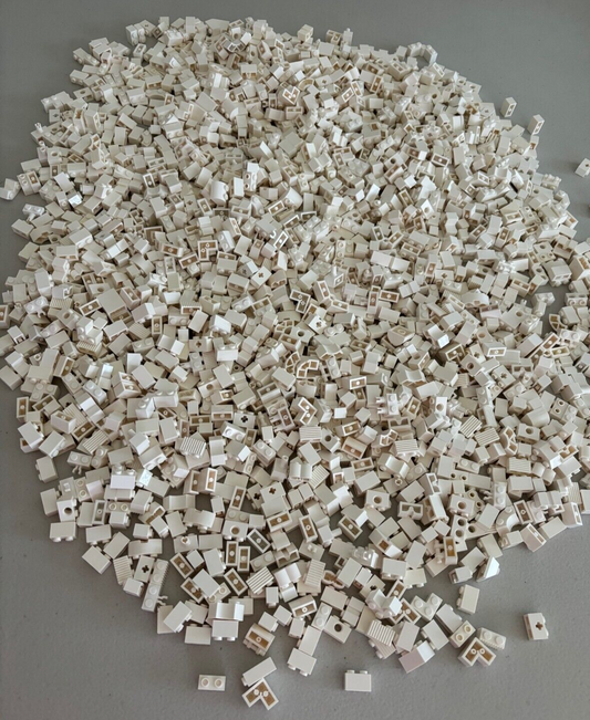 SHIPS FREE!! LEGO WHITE BRICK BRICKS 1X2 MIXED LOT (200) PARTS MASONRY LOG GRILL