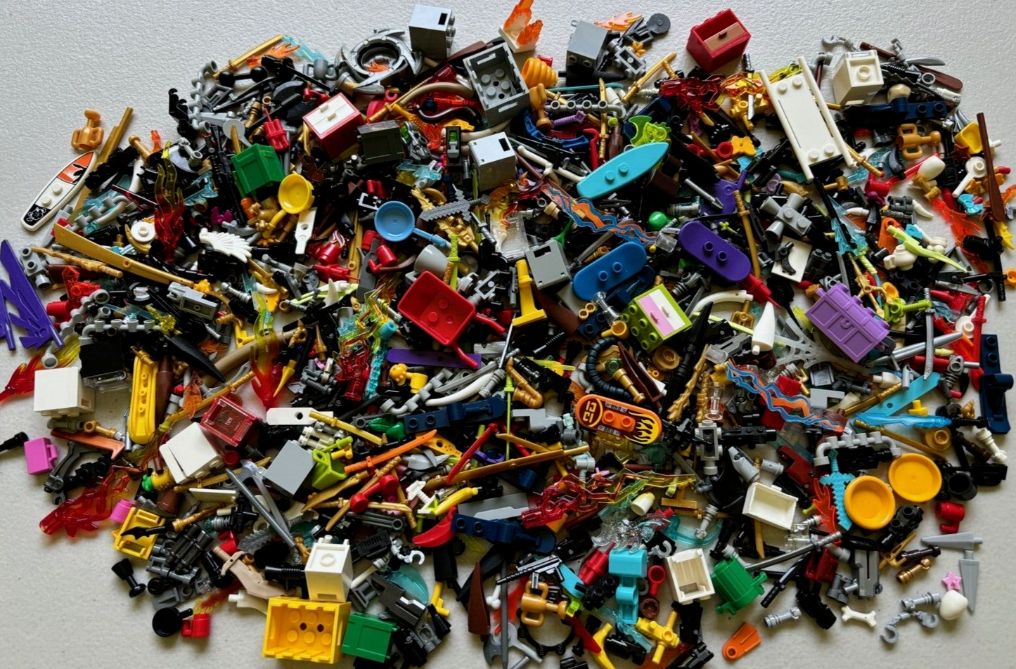 LEGO Minifigure Accessories Lot of 125 + Random Tools Weapons, Food, Guns, Wands
