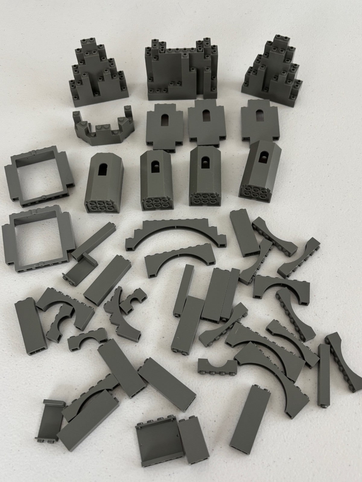 LEGO OLD DARK GRAY  Lot of 50 CASTLE ARCHES TURRET ROCK WALL PANEL LURP BURP (C