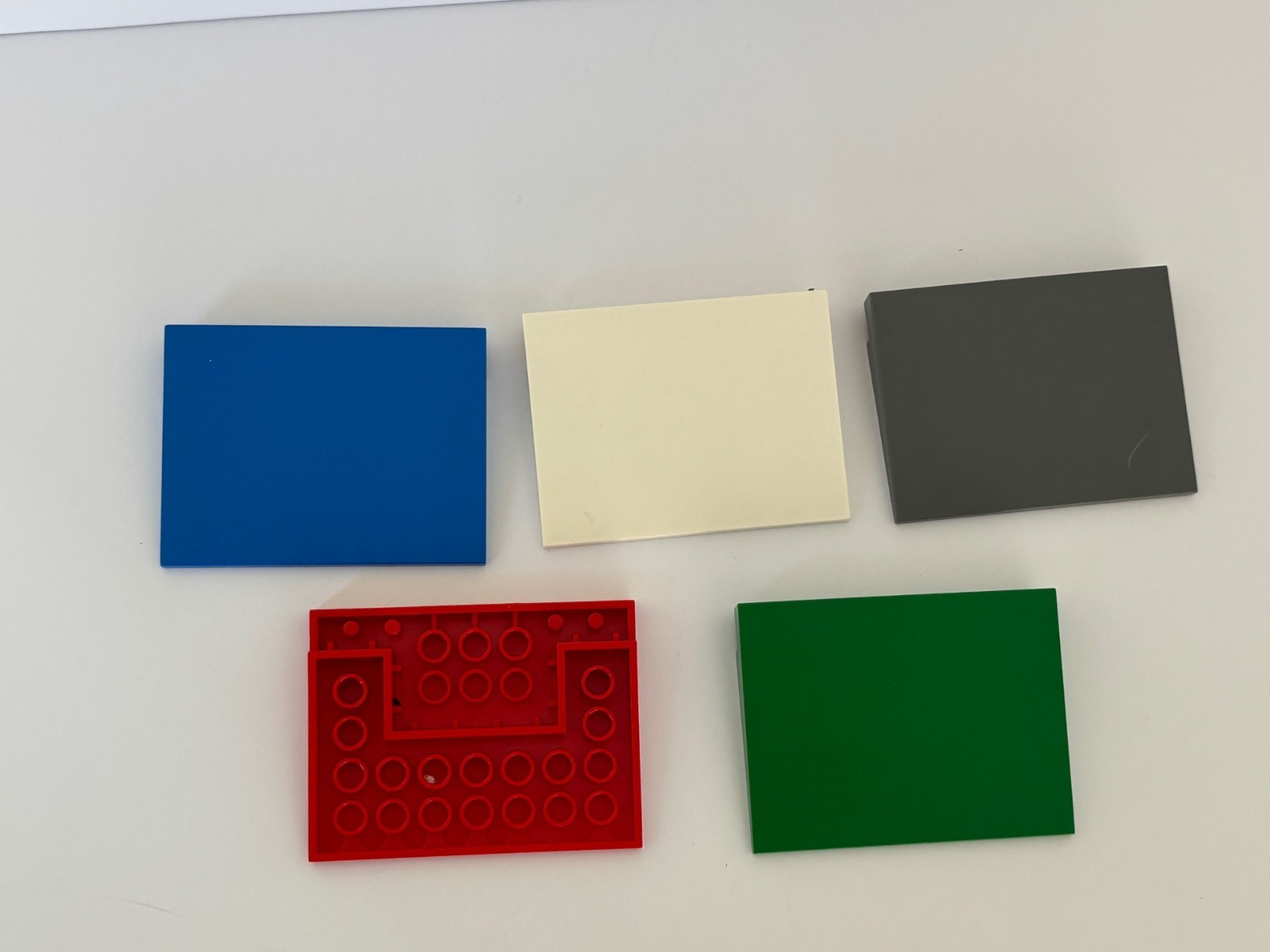 LEGO BULK LOT 5 SLOPE RAMP 10° 6X8 4515 MIXED COLORS GRAY BLUE RED GREEN WHITE