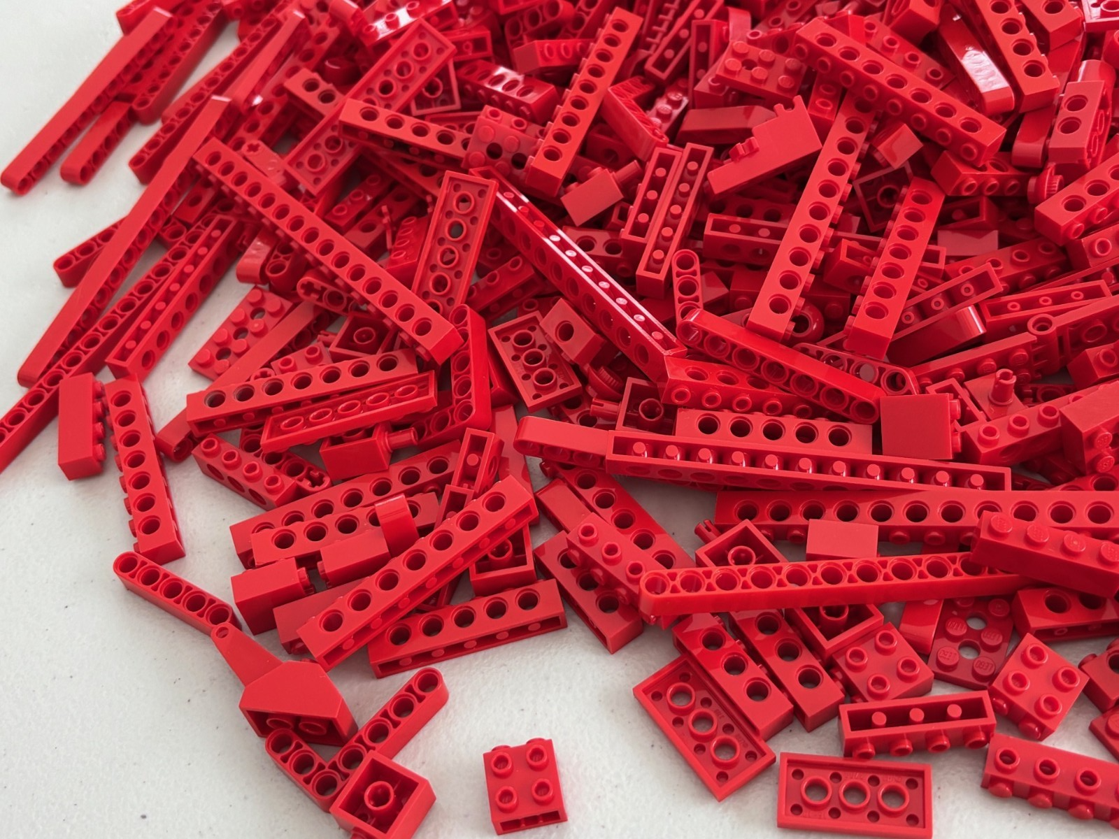 SHIPS FREE LEGO Lot of 110 PARTS / 8 oz RED Technic Lift Arm Beam Brick etc Rare