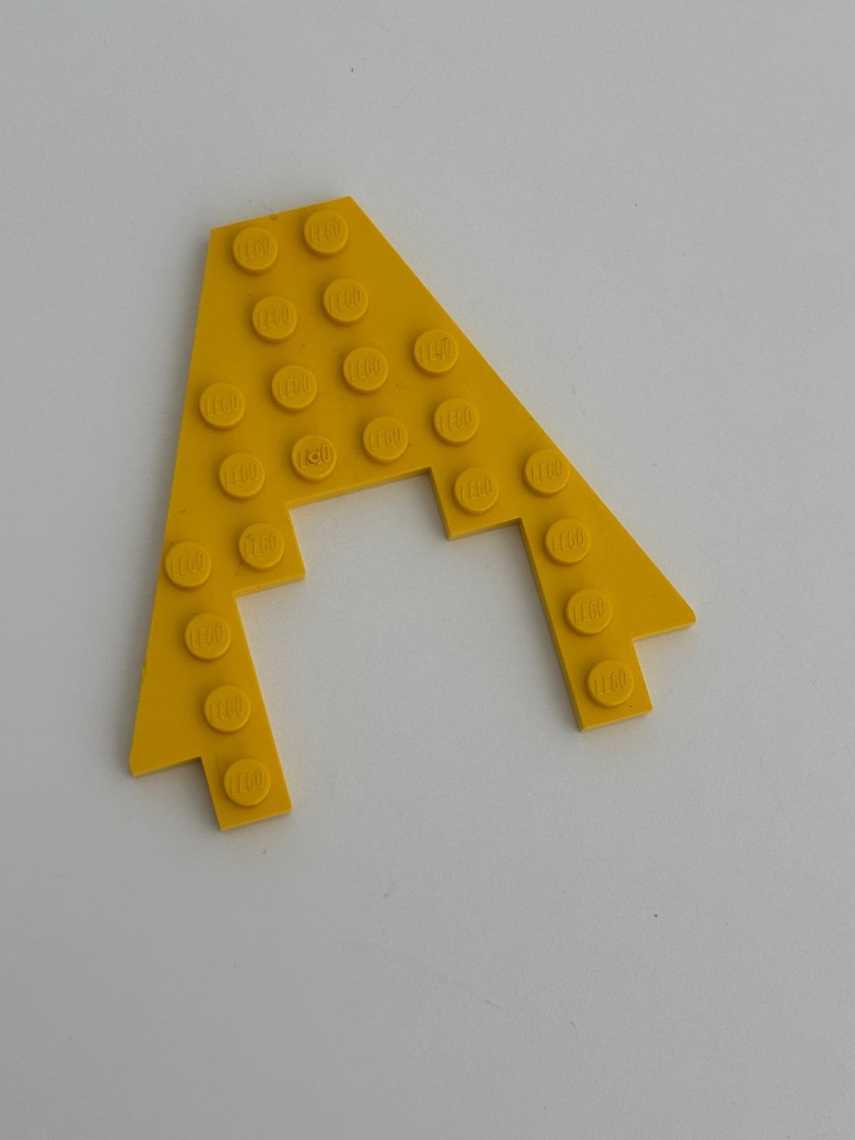 LEGO 1980s Pirate Yellow Wedge, Plate 8 x 8 4475 For Ships Barracuda, Clipper