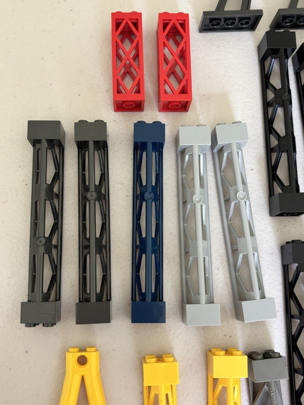 LEGO Lot of 44 Support Girders Columns 1x6x10 2x2x5 2x2x11 2x2x10 Triangular (A)