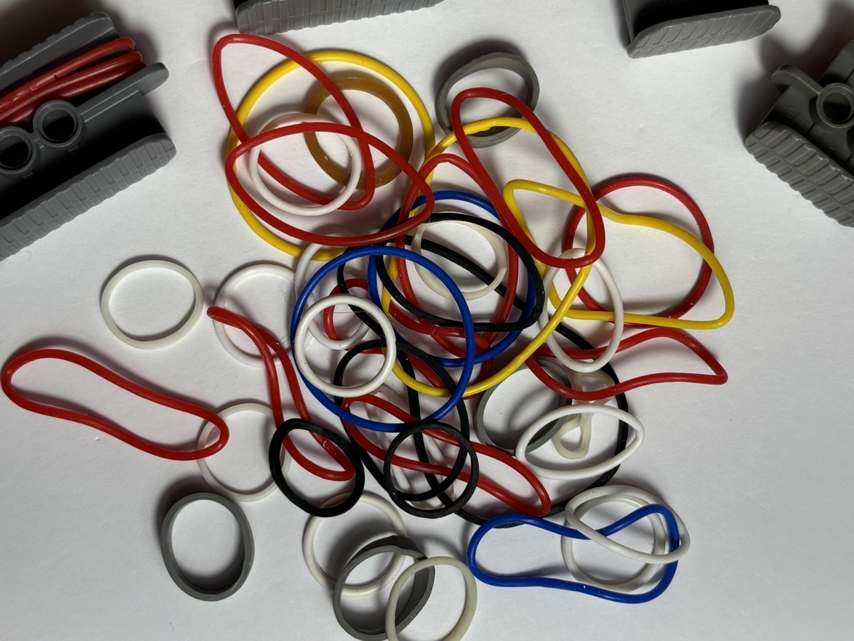 LEGO BULK LOT OF 40 RUBBER BANDS BAND MIXED COLORS AND SIZES w/ 4 Holders