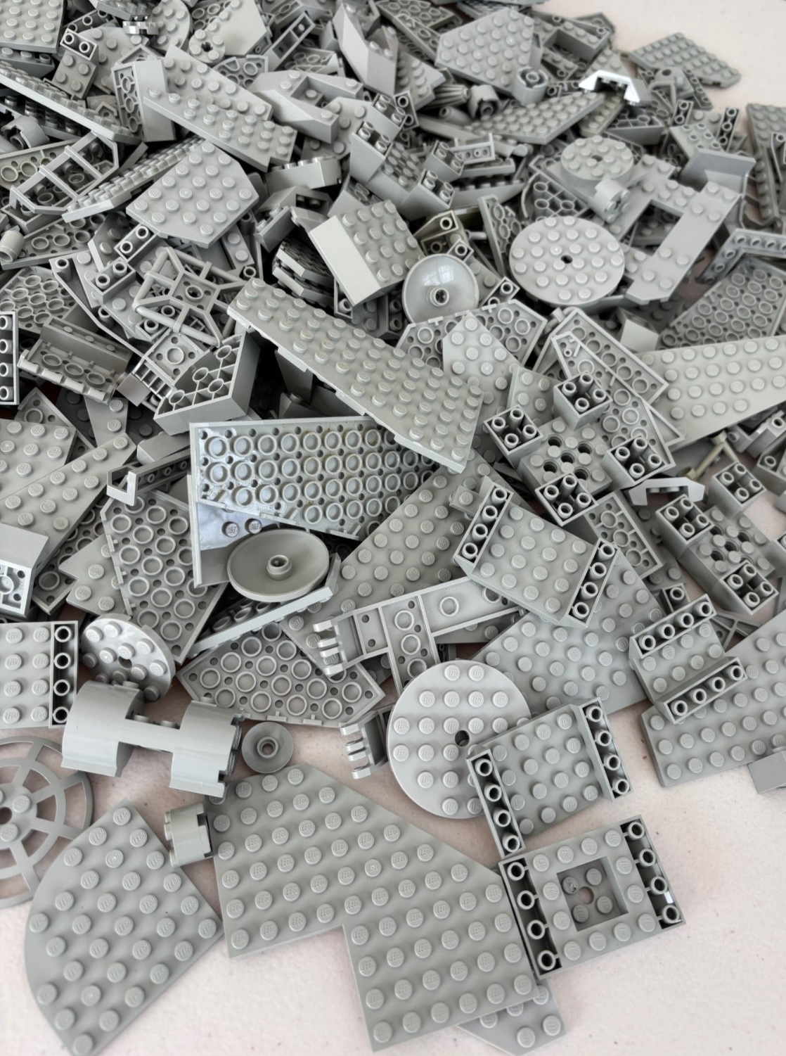 SHIPS FREE! LEGO LOT 100 OLD LIGHT GRAY WEDGE WING CORNER ROUND PLATES STAR WARS