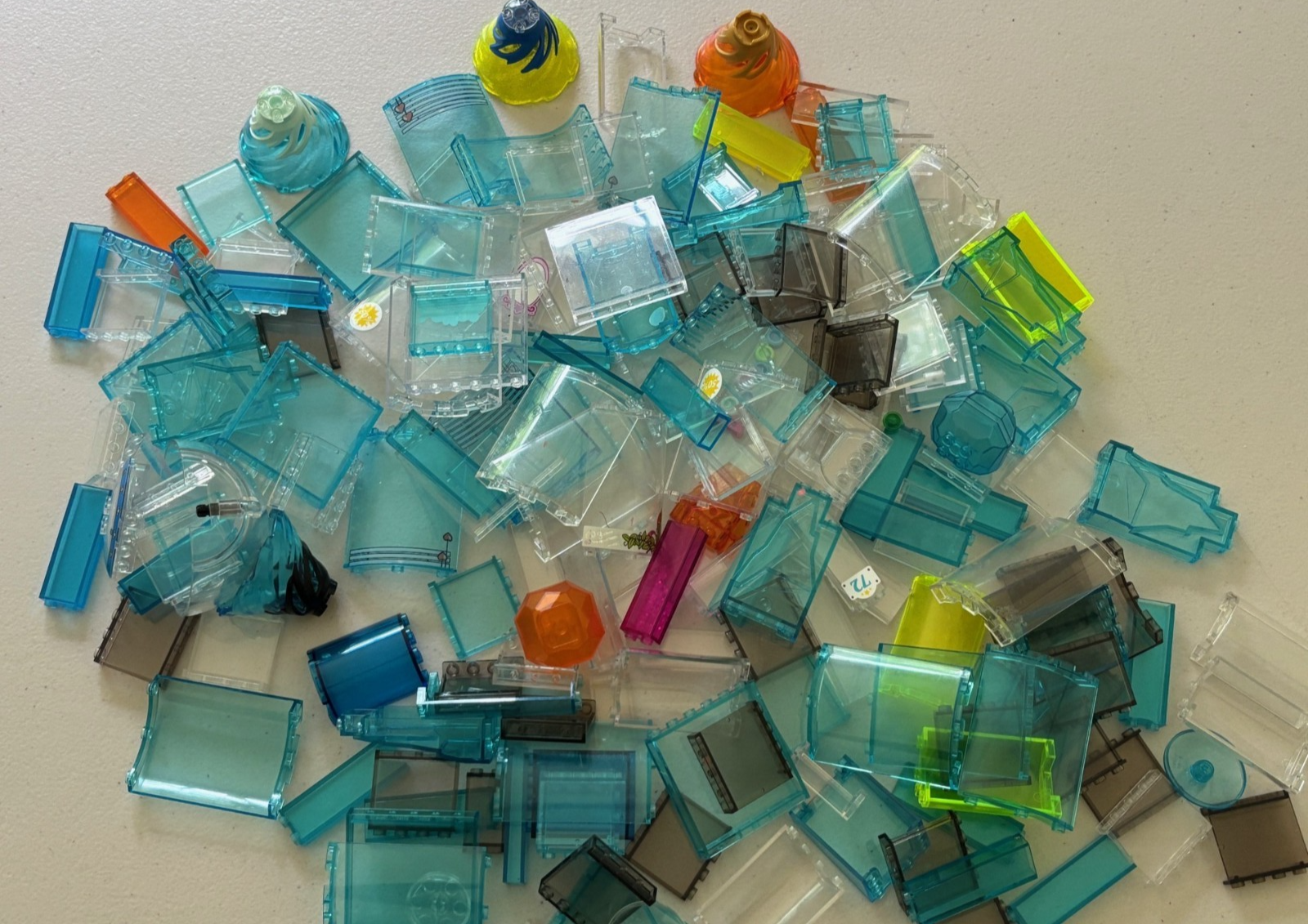LEGO LOT OF 50 LARGE TRANSLUCENT PARTS WALL PANEL CYLINDER ROCK & MORE BIG PARTS