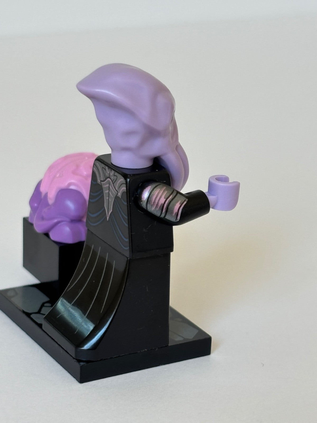 LEGO 71047 Dungeons & Dragons Mind Flayer Minifigure