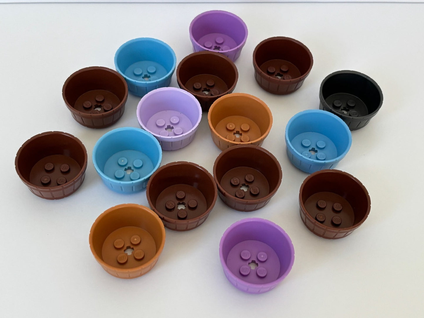 LEGO Lot of 5 RANDOM Container  Barrel Half Large with Axle Hole BROWN BLUE etc