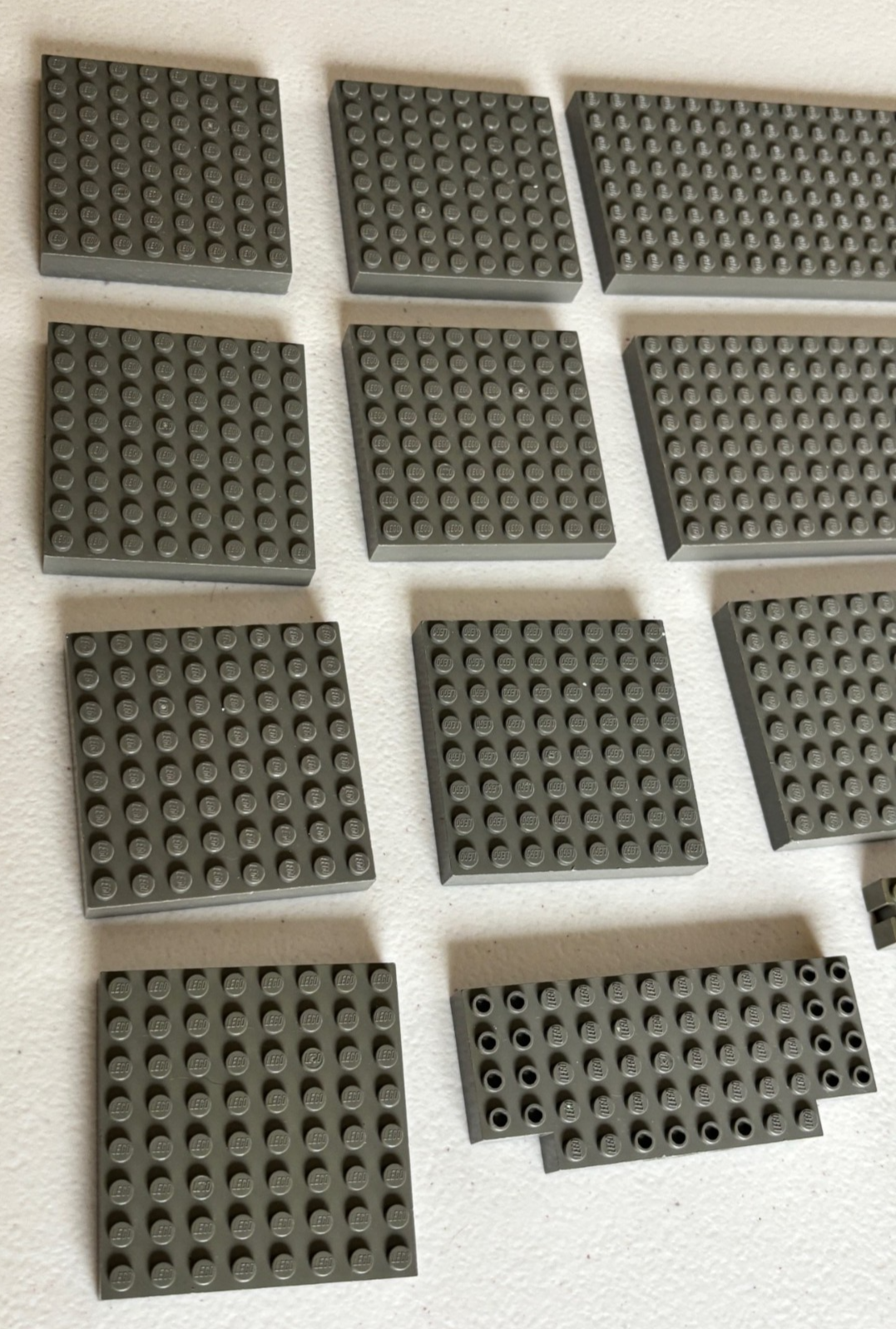 LEGO 12 Pieces Dark Gray Brick Thick Base Plates 8x16 8x8 Studs etc Castle (lotA