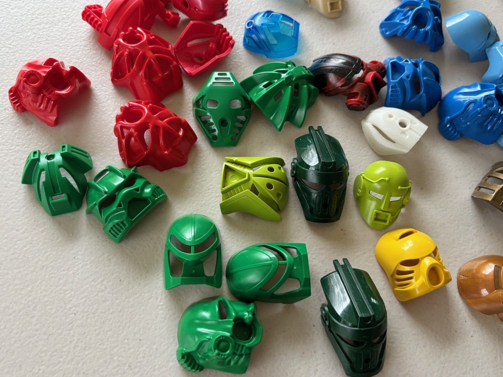 SHIPS FREE!! LEGO Bionicle Mask Lot of 5 RANDOM SURPRISE LOT of 5 MASKS