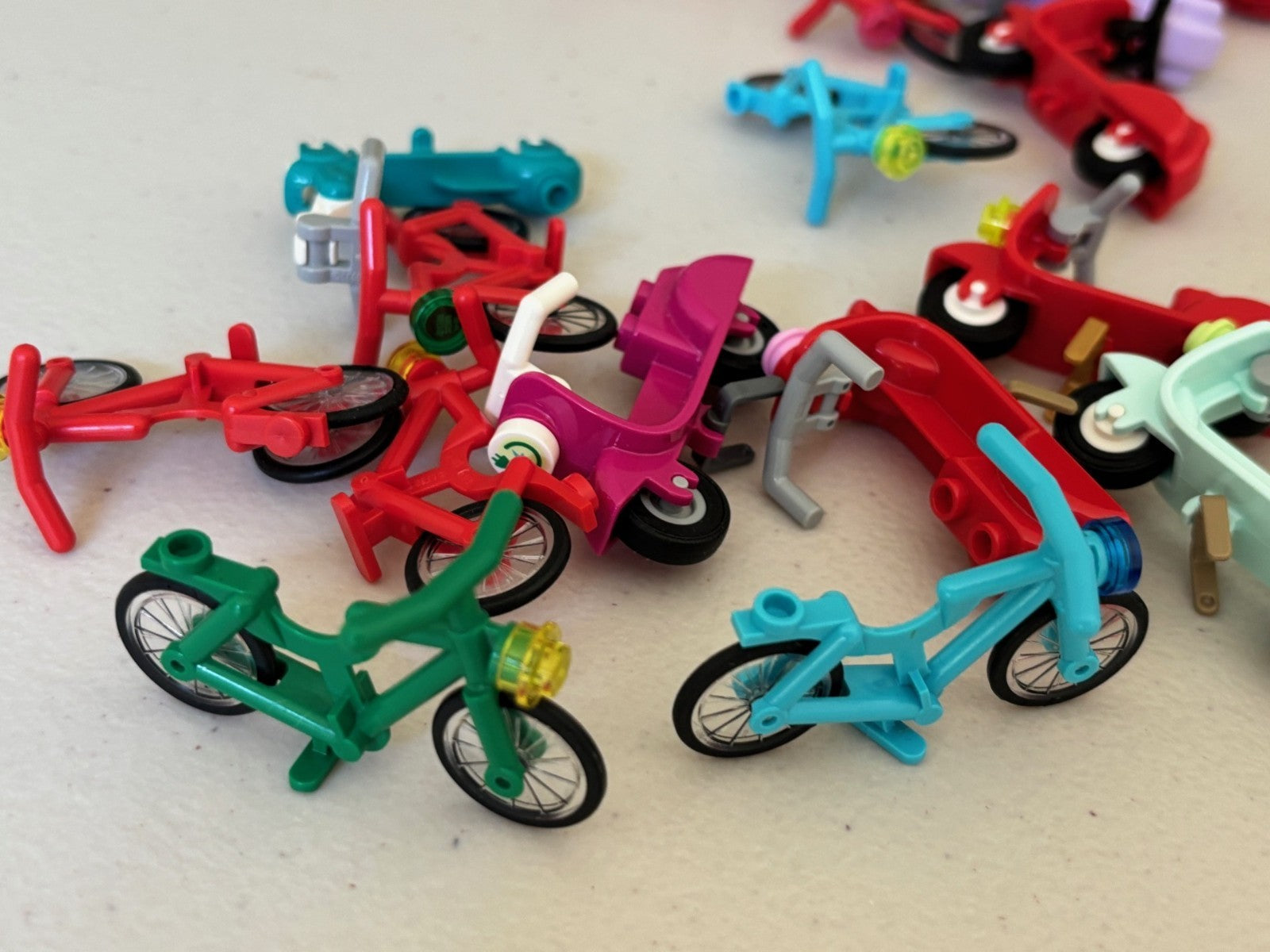 LEGO Lot of 10 Friends Bicycles City Town Bike Vespa Scooter Random Mix