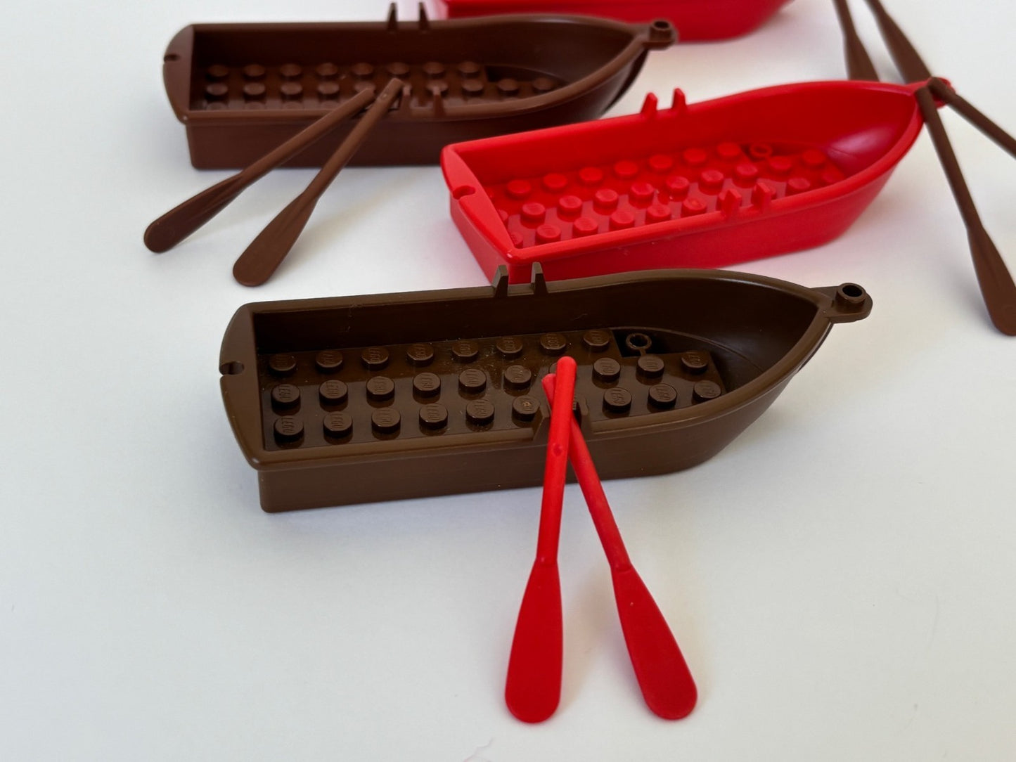 LEGO Lot of 4 Red Old Brown Reddish Brown Row Boat Pirate Castle Part 2551 Oars